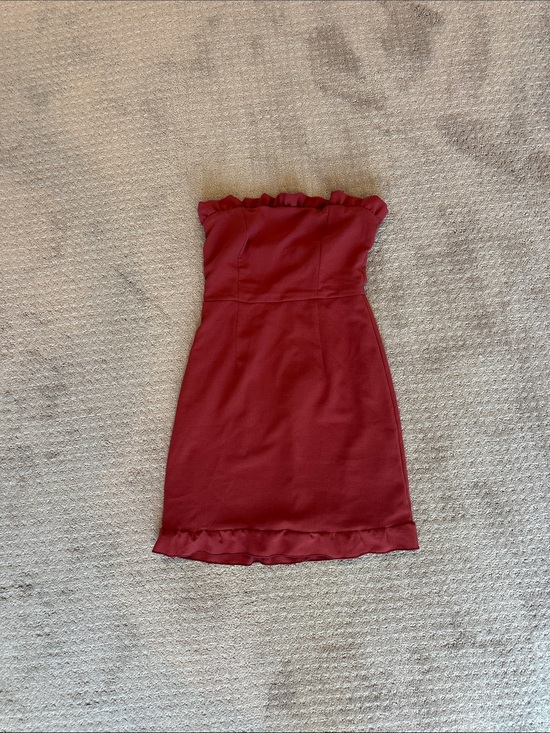 Lulus Dresses & Skirts - Lulu's Rustic Red Strapless Mini Dress